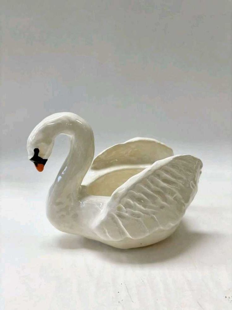 Unique Ceramic Swan Decor