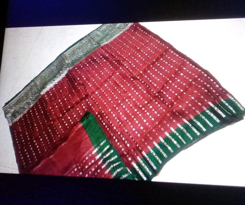 Elegant Maroon Saree