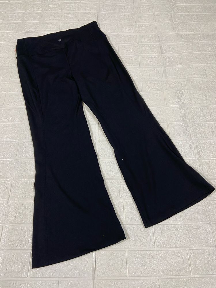 Comfortable Black Wide-Leg Pants