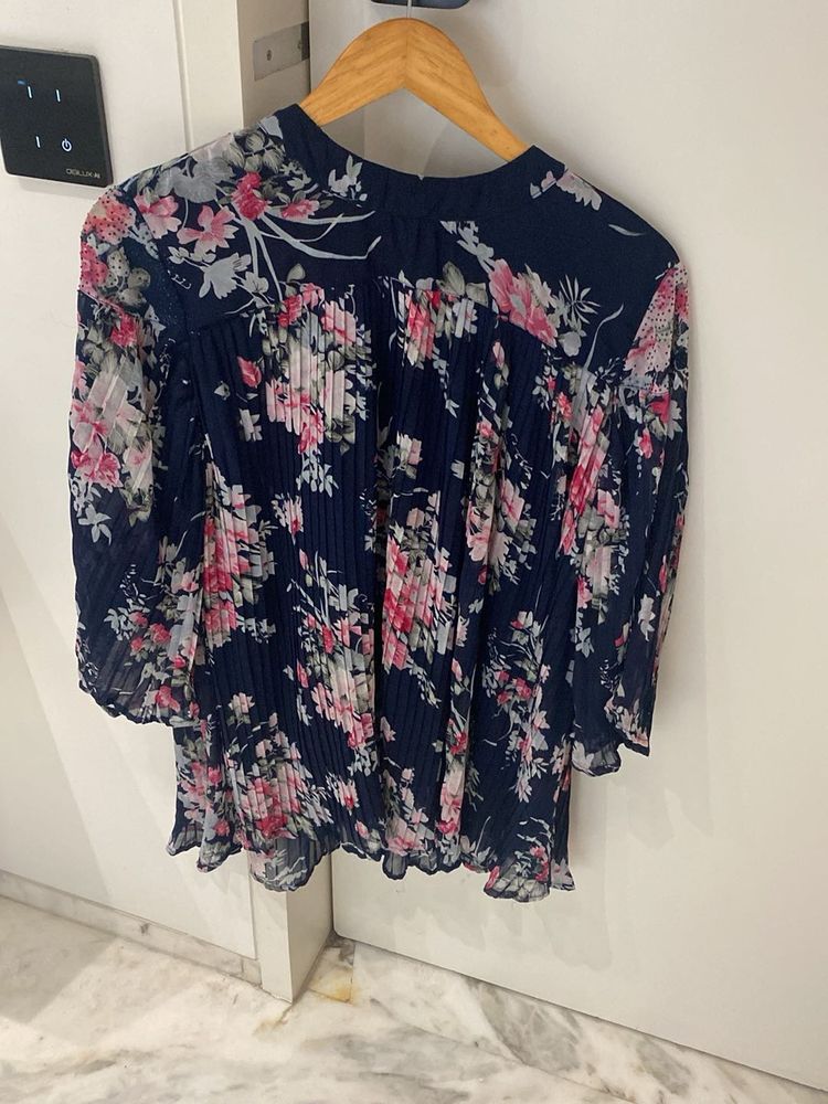 Navy Floral Pleated Top