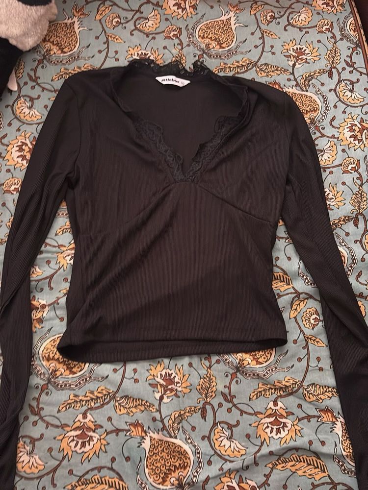 Black Lace Trim Long Sleeve Top