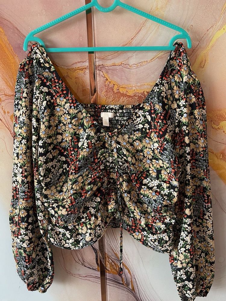 Floral Print Ruched Long Sleeve Top