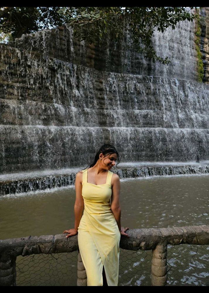 Elegant Yellow Sleeveless Wrap Dress