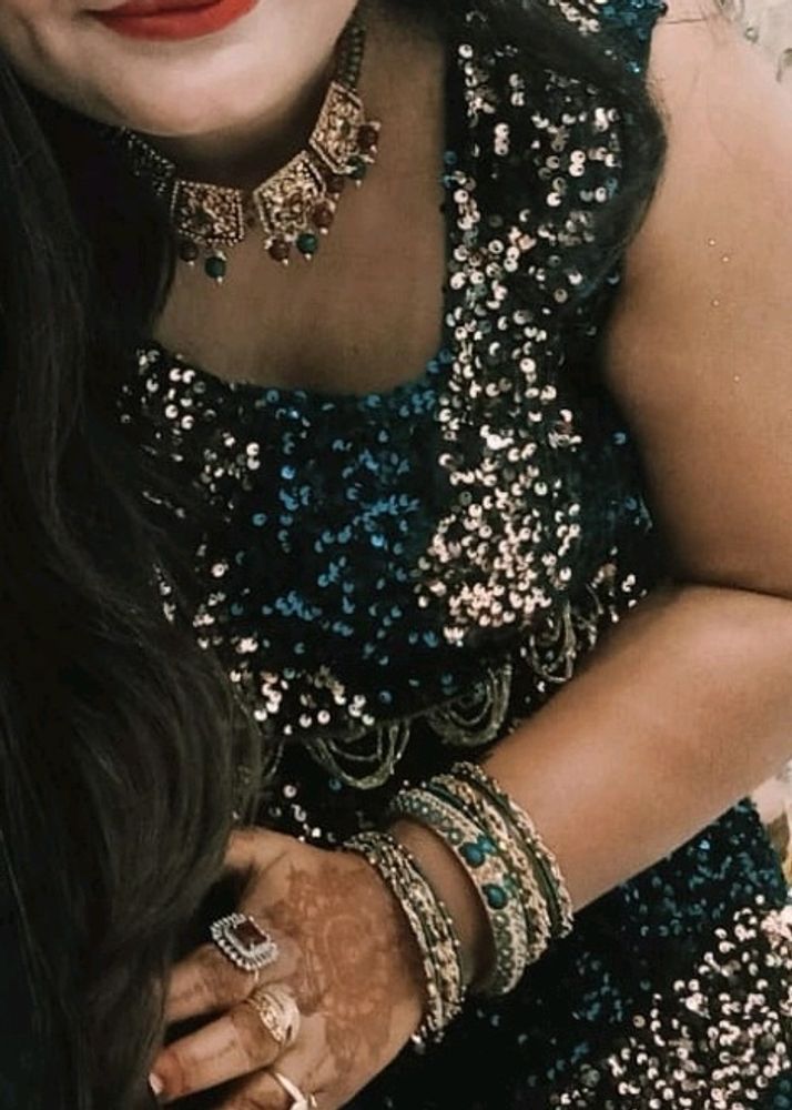 Price Drop...A Perfect Dress For Mehandi