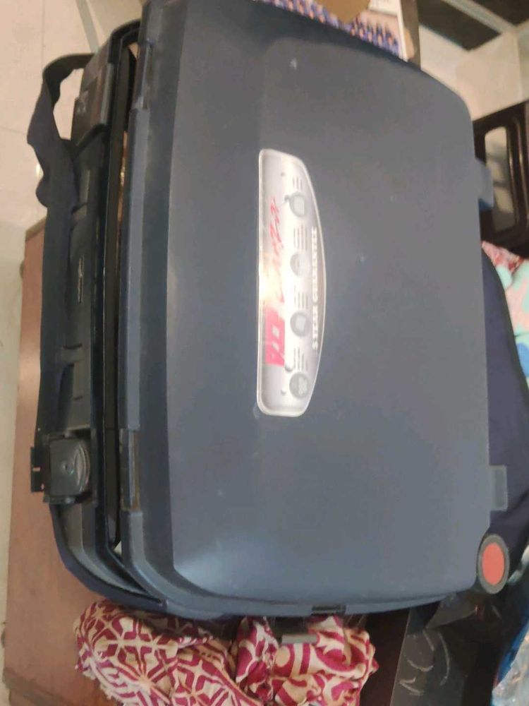 VIP Attache Travel Suitcase – Strong &amp; Spacious