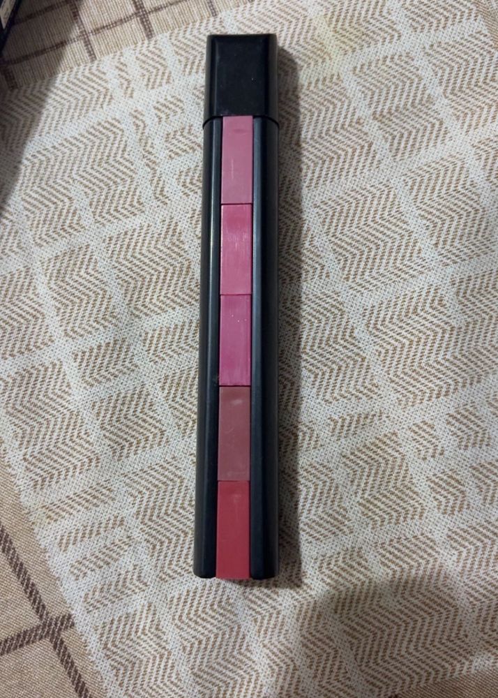 5-in-1 Matte Lipstick