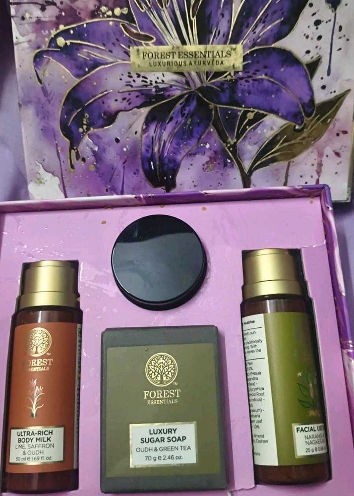 Forest Essentials Luxury Skincare Set