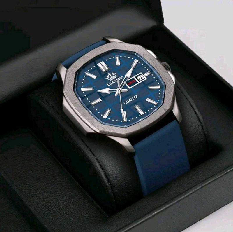 Men's Blue Dial Quartz Watch