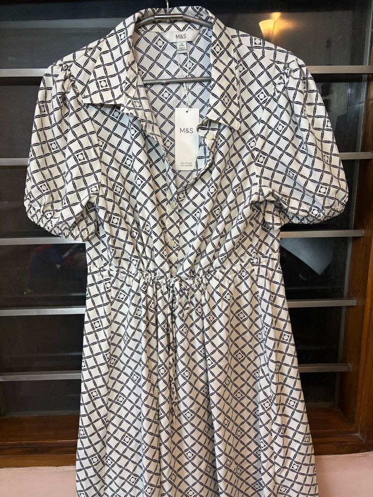M&amp;S Chic Printed Midi Dress