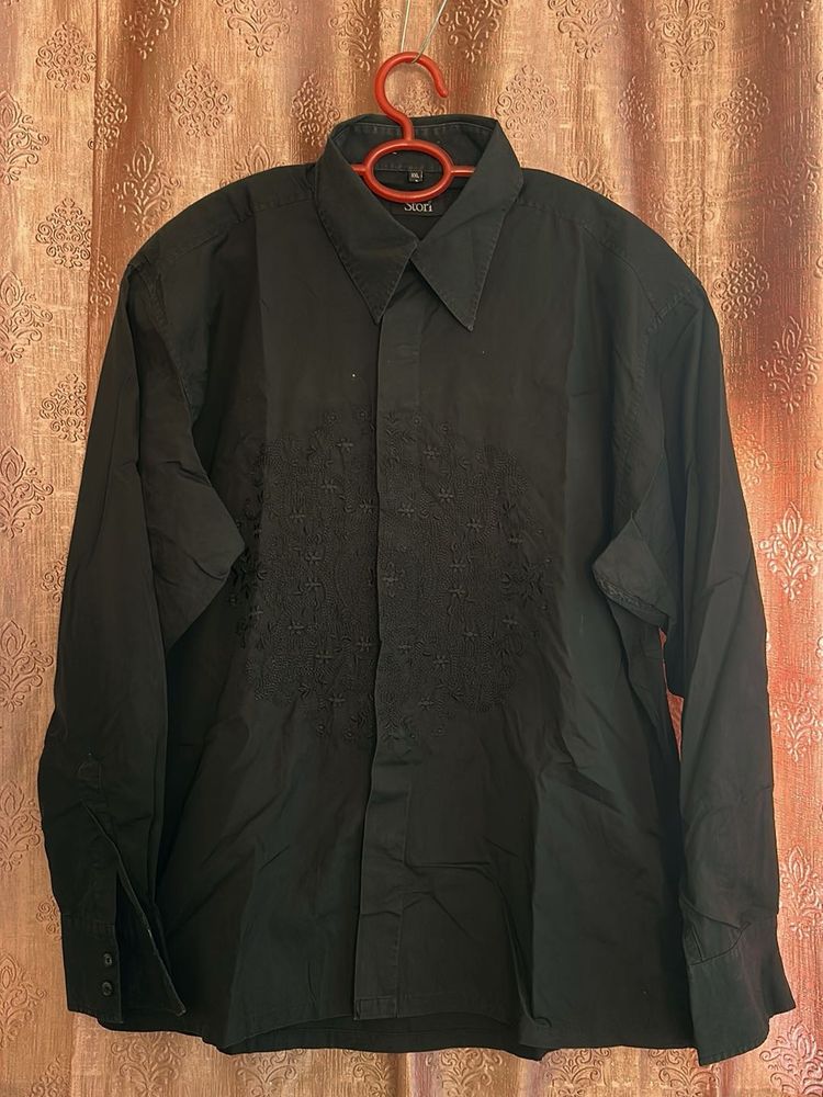 Men's Black Embroidered Long Sleeve Shirt