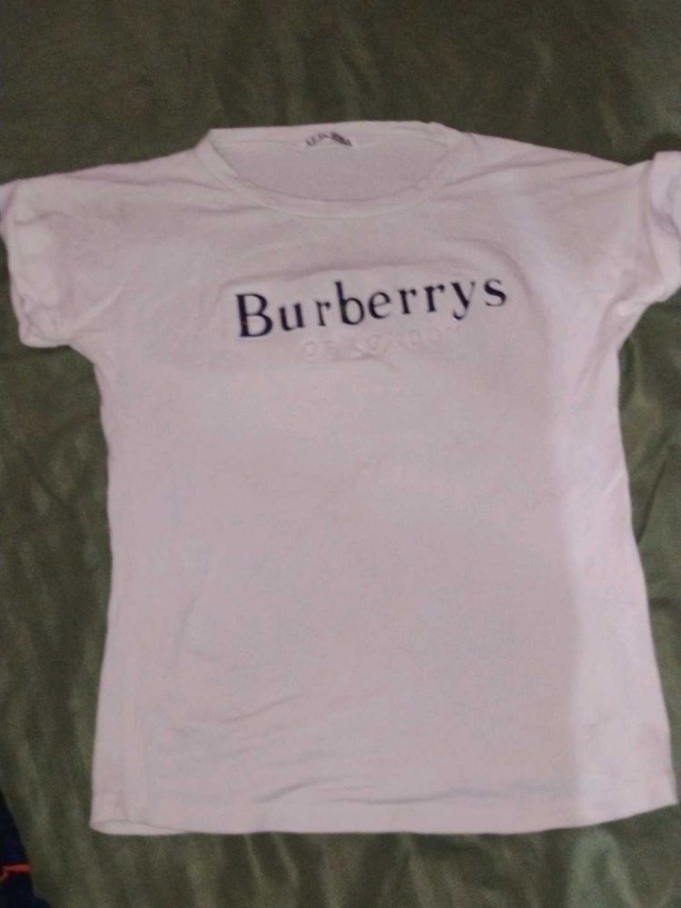 womens white t shirt ...size S