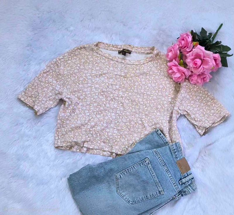 Beige Floral Ribbed Crop Top |