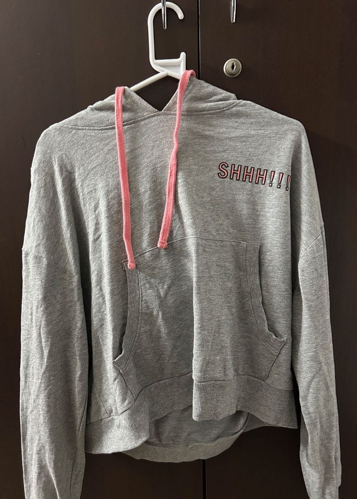 Grey cropped Hoodie