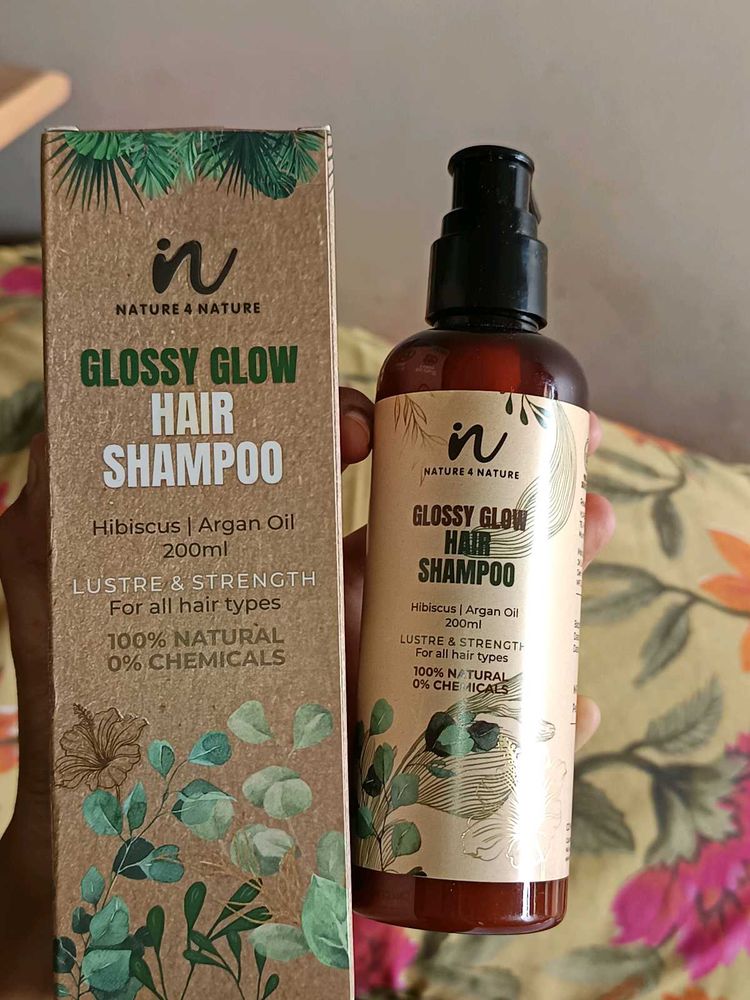 Nature 4Nature Glossy Glow Hair Shamp