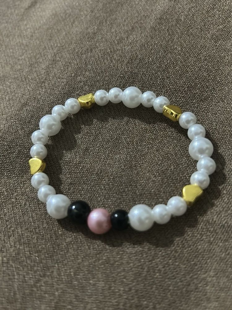 Cute Pearl &amp; Heart Bracelet