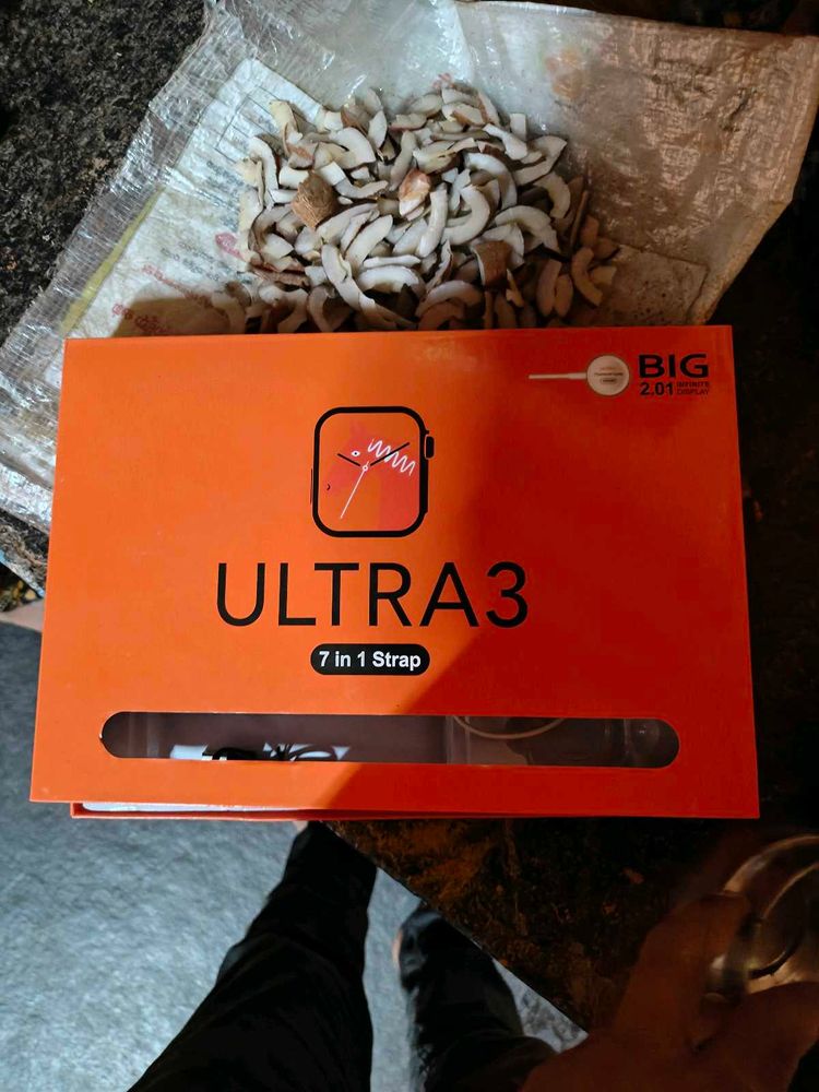 ULTRA3 Smartwatch - 7 in 1 Strap