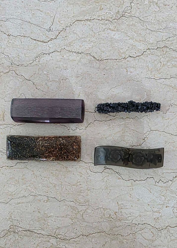 Set of 4 Elegant Hair Clips