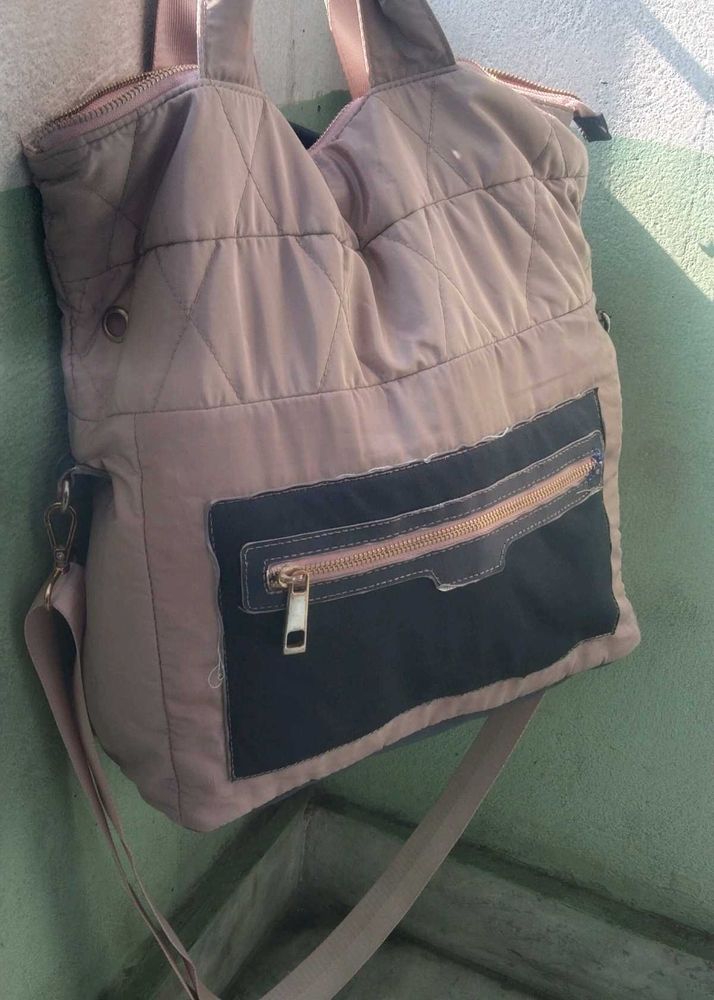 Quilted Tote Bag with Zip Pocket
