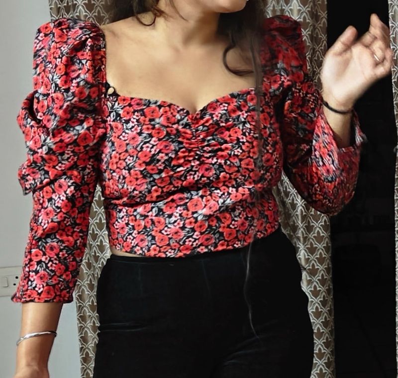 sweetheart neck top