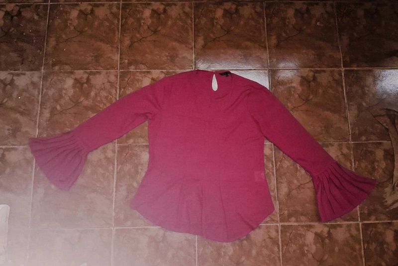 Chic Magenta Bell Sleeve Top