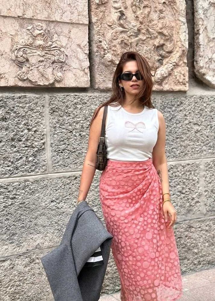 pinteresty Pink Skirt &amp; White Top Set