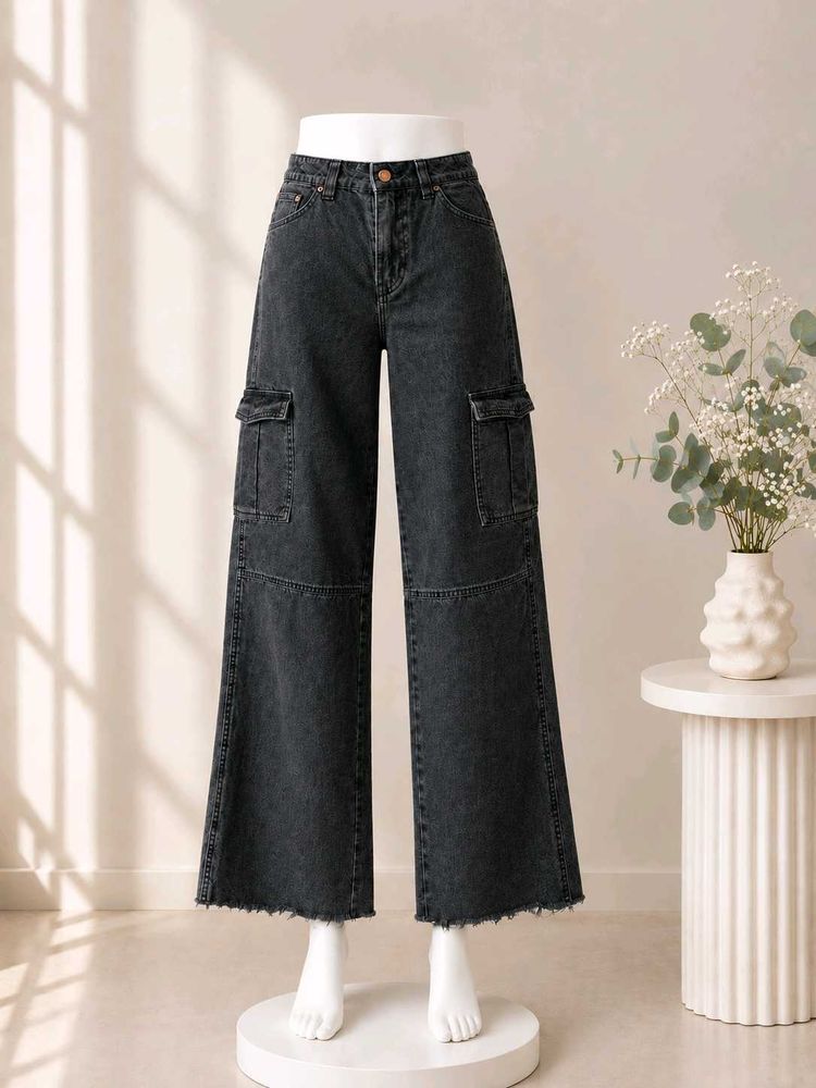 H&amp;M dark Wash Wide Leg Cargo Jeans