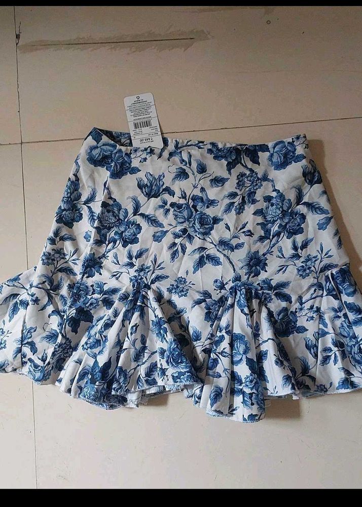 Steal deal🔥 New skirt