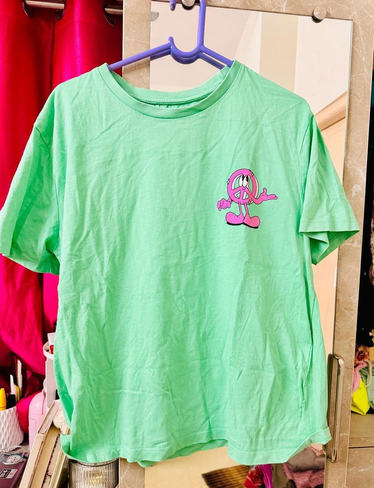 Cute Peace Sign Graphic Tee
