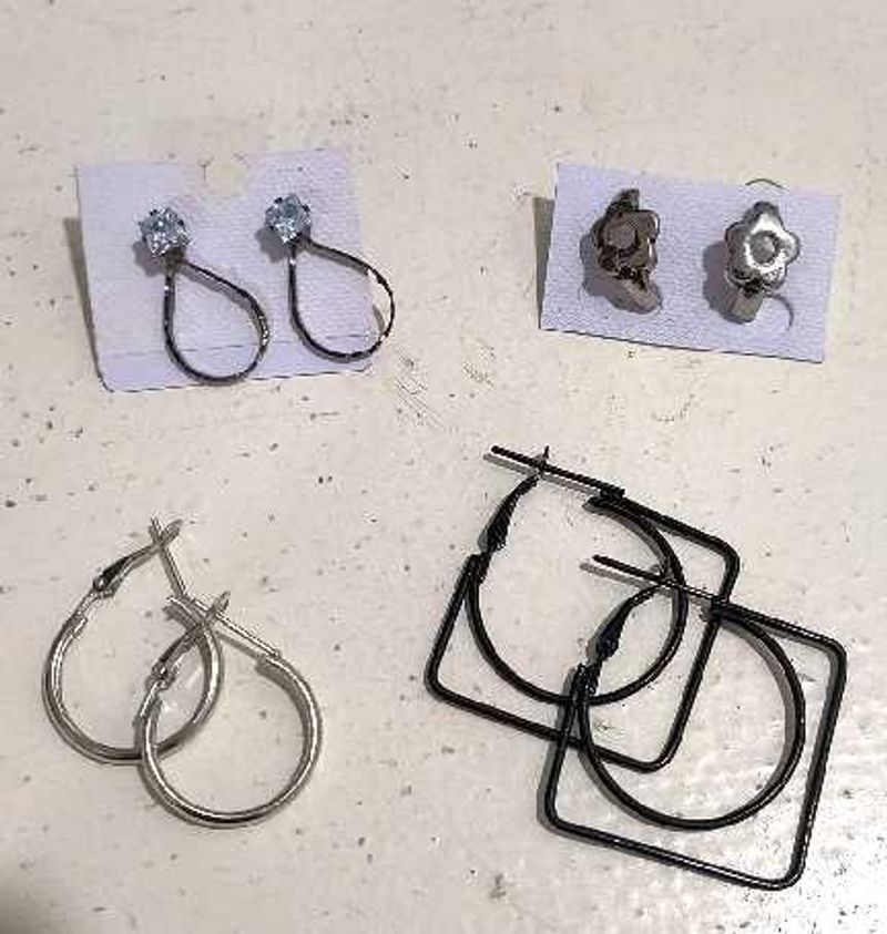 Earrings combo 2+2 stud and hook