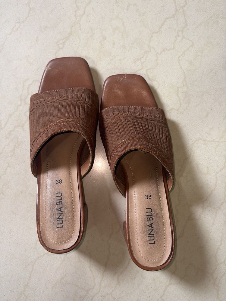 Stylish Brown sandals