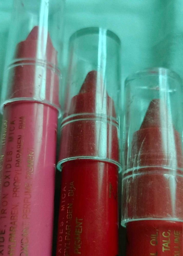 Brand new Set of 3 Lipsticks