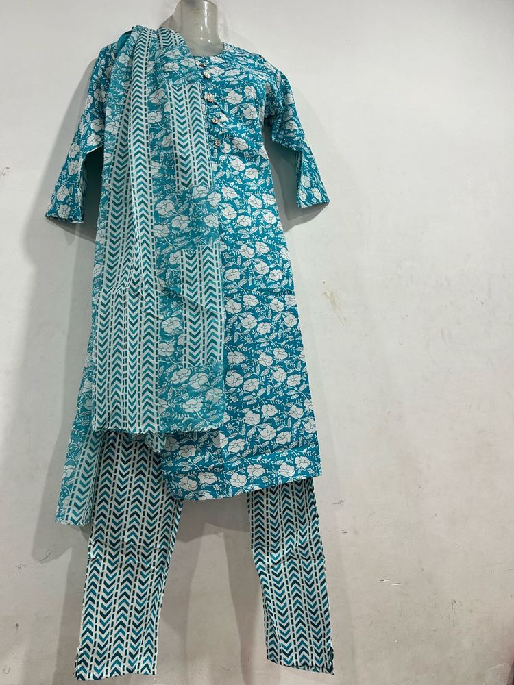 Kurtis Set
