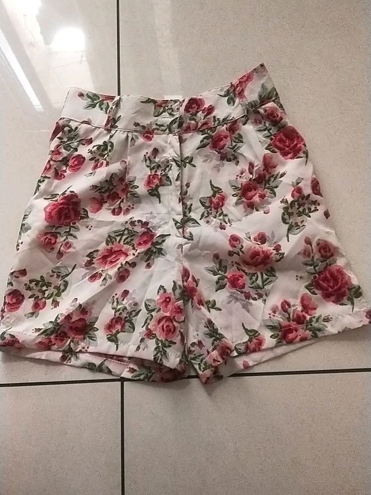 Flower Print Short