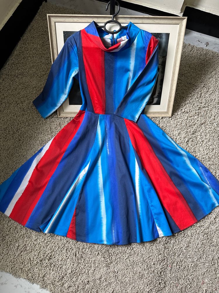 Multi Coloured Dress With Belt Loops And Pockets