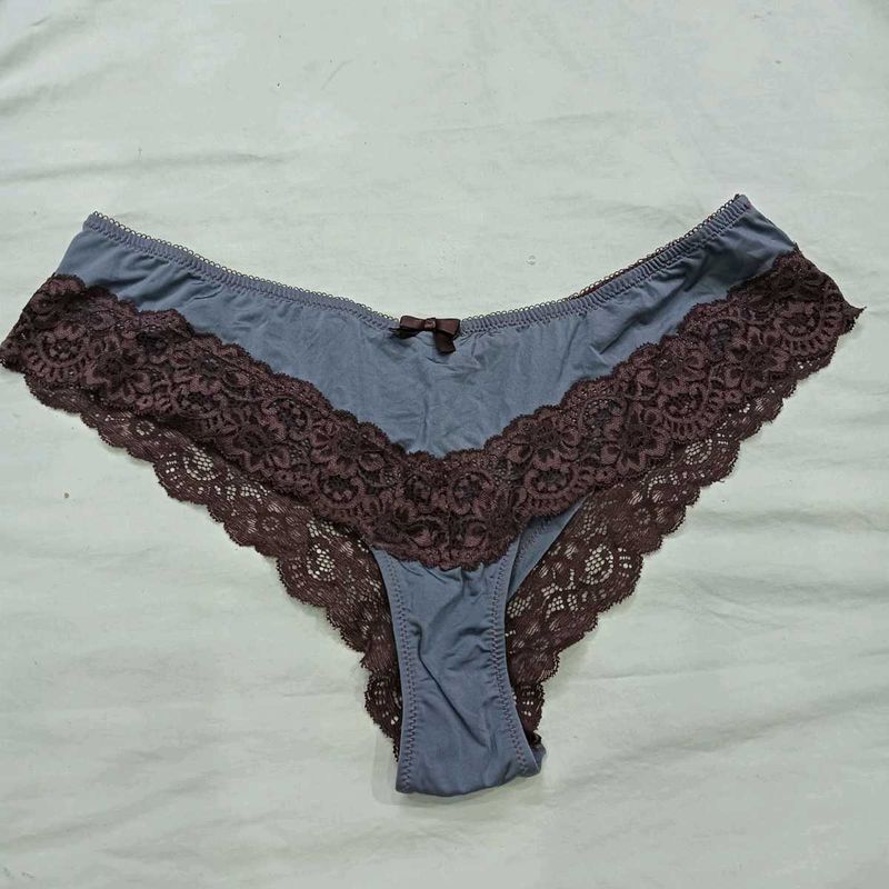 🥰 Lace Trim Briefs