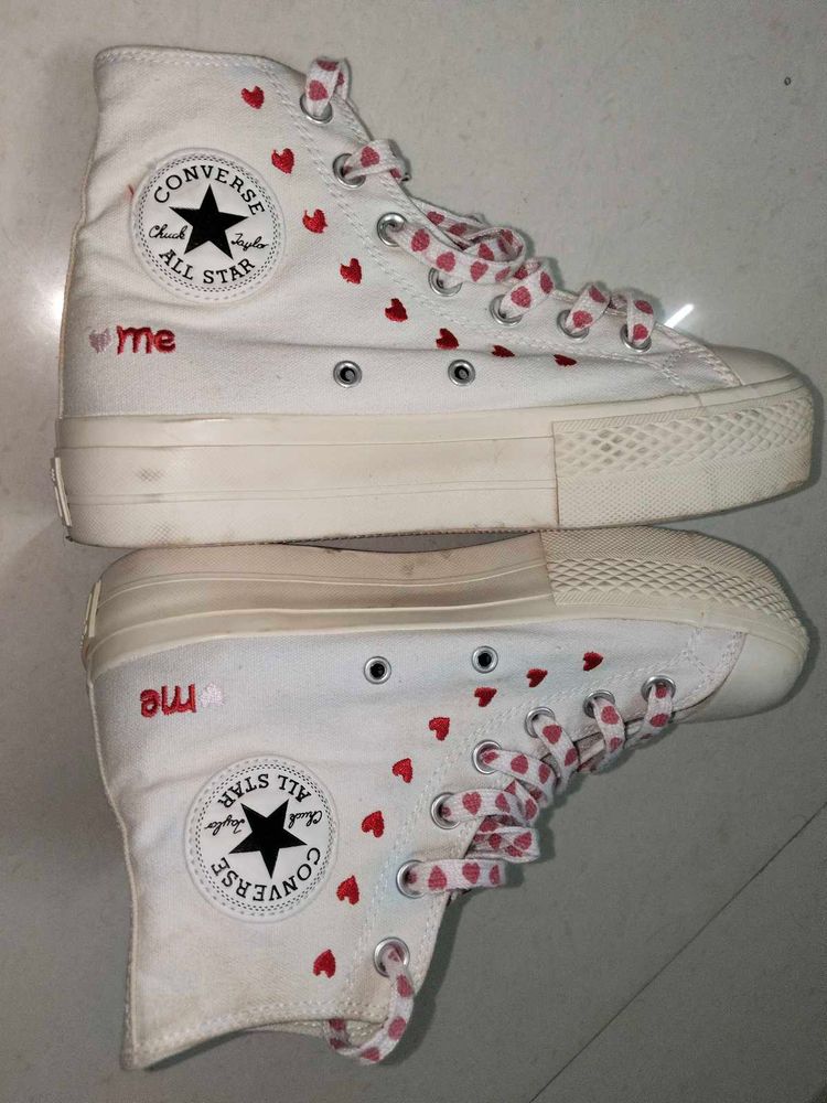 white sneakers 🎀