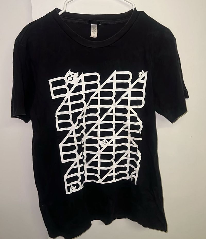 Black Cat Graphic T-Shirt