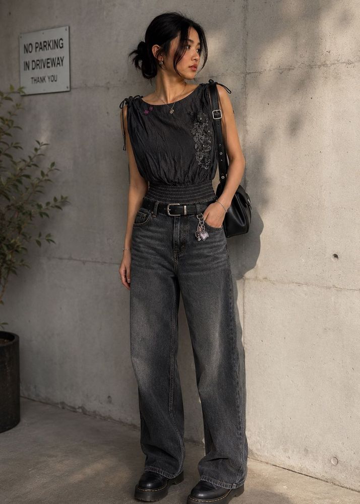 Elegant Charcoal Grey Embroidered Top 🖤