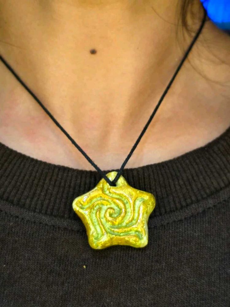 whimsy forest Star Pendant Necklace🍃🌀