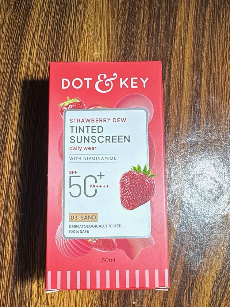 DOT &amp; KEY Strawberry Dew Tinted Sunscreen