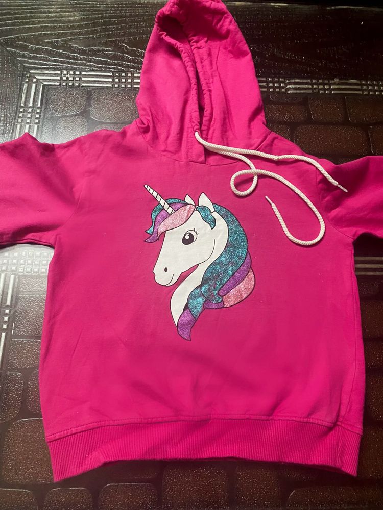 Unicorn Hoodie (7-8 Yrs)On Holiday Mode Soon