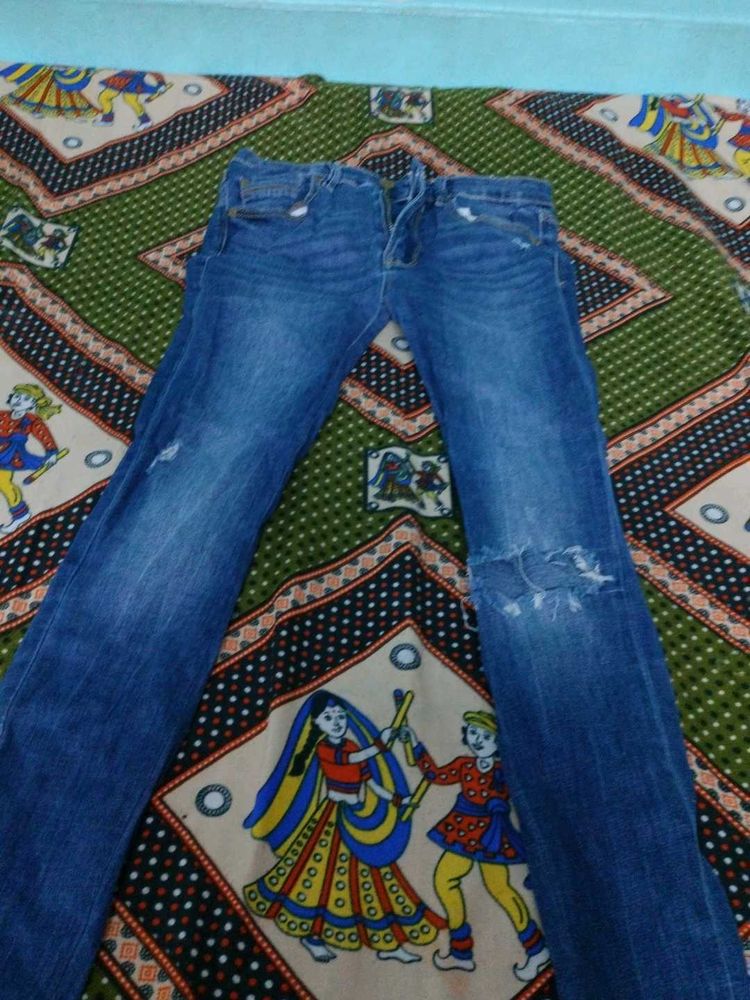 Stylish Blue Ripped Jeans