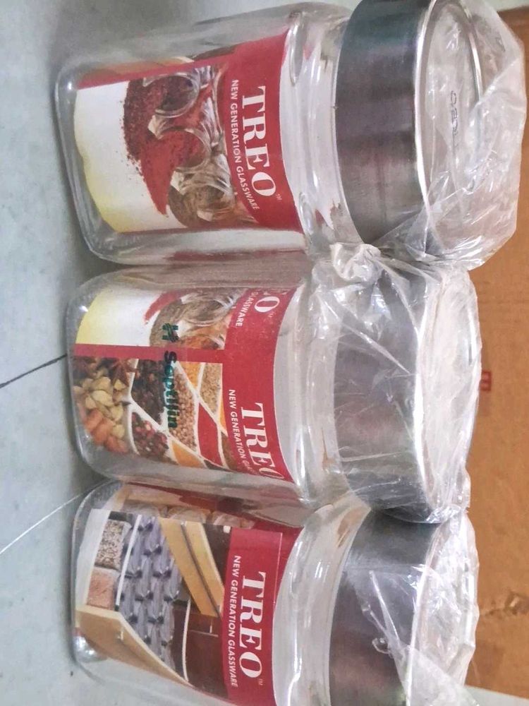 TREO Glass Containers Set