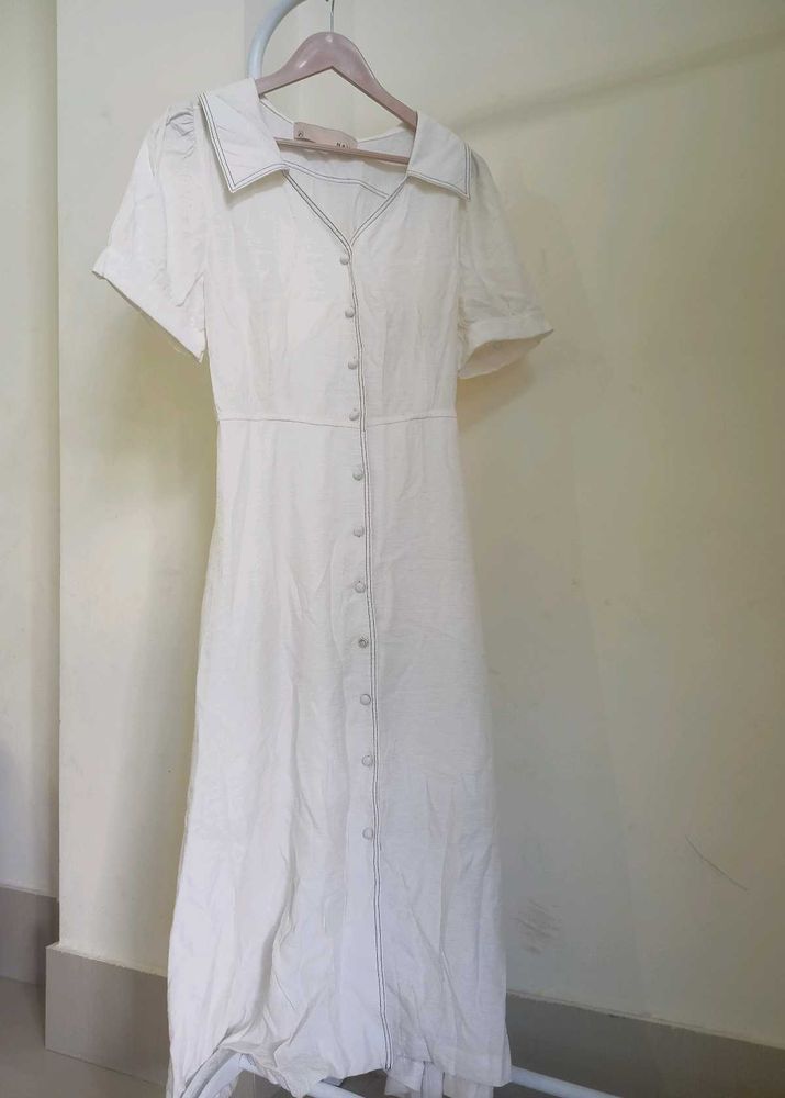 Chic White Button-Up Midi Dress