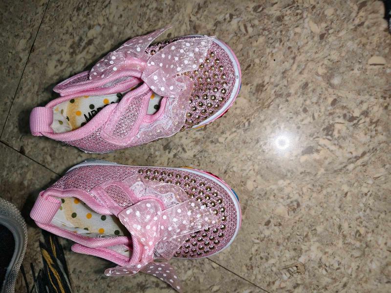 Sparkly Pink Baby Shoes with Bow