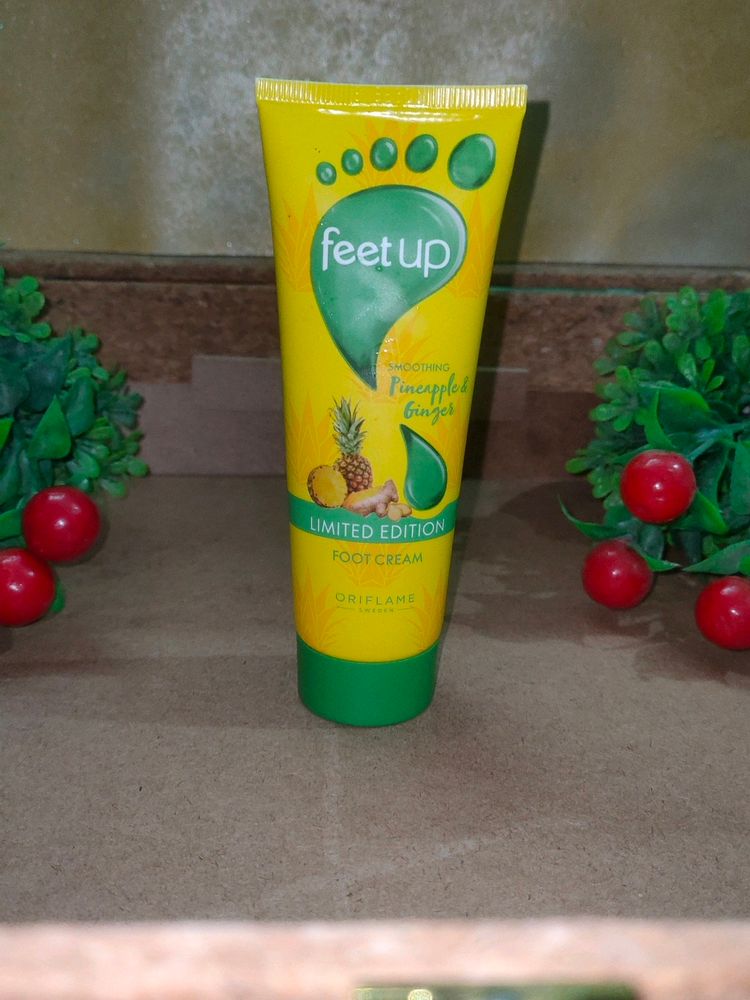 ORIFLAME Feet Up Smoothing Foot Cream