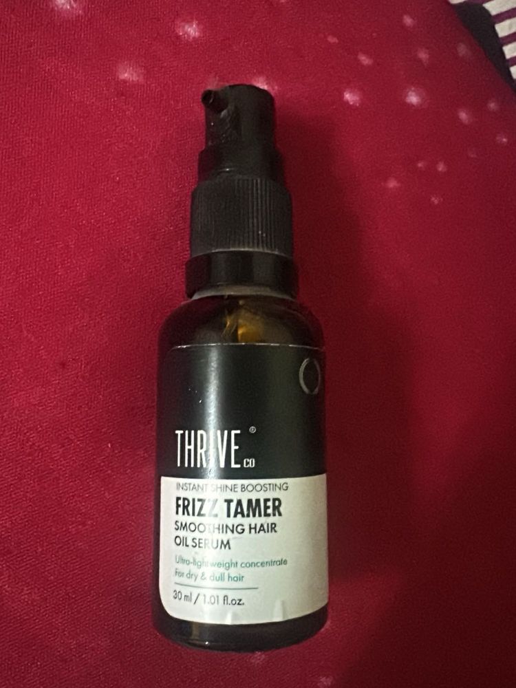 Thrive.co Frizz Tamer Smoothing Hair Oil Serum