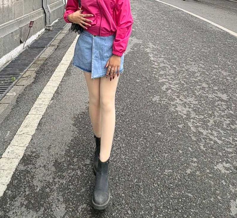Stylish Zip-Up Boots