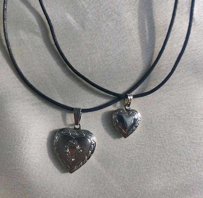 Heart Locket Necklace 🍓♥️
