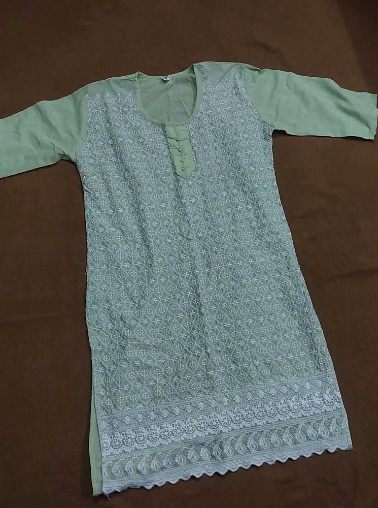 Chikankari Kurti